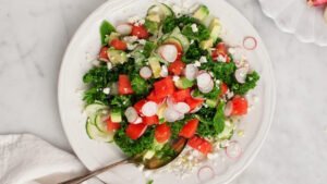 طرز تهیه سالاد هندوانه و آووکادو