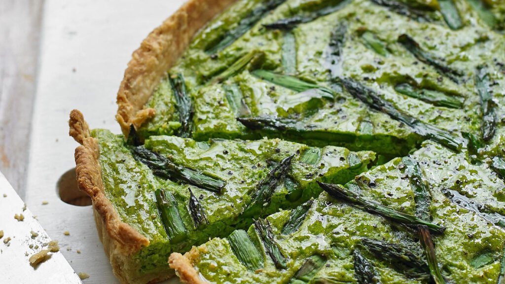 طرز تهیه تارتنی آووکادو و مارچوبه