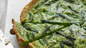 طرز تهیه تارتنی آووکادو و مارچوبه